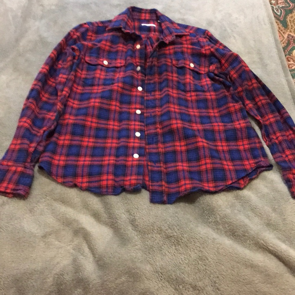 Strips shirt size small